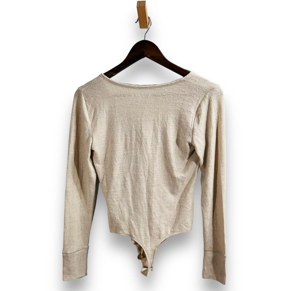Abercrombie Fitch Bodysuit Tie Front V Neck Beige Small Clean Girl Minimalist - Picture 4 of 11